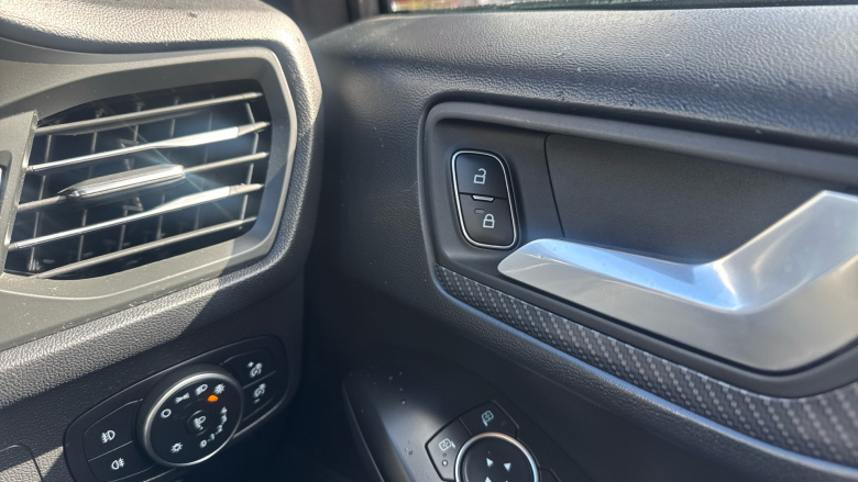 Ford Focus 1.0 EcoBoost 125 ST-Line X 5dr Petrol Hatchback